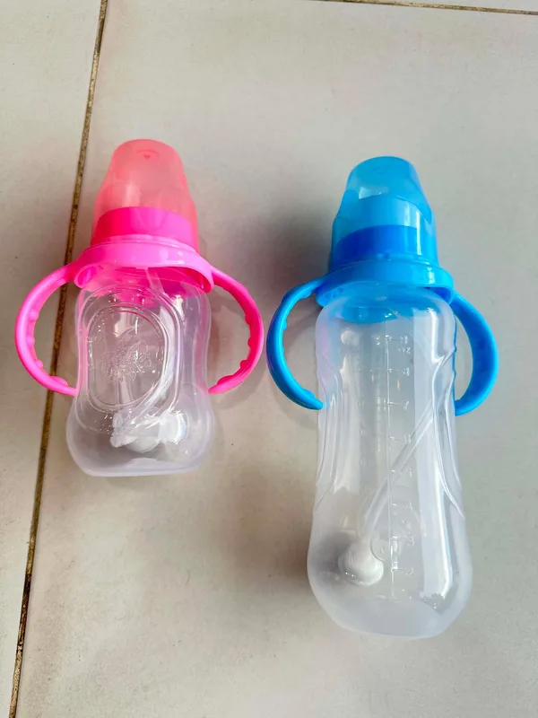 milk bottel ( plastic big)