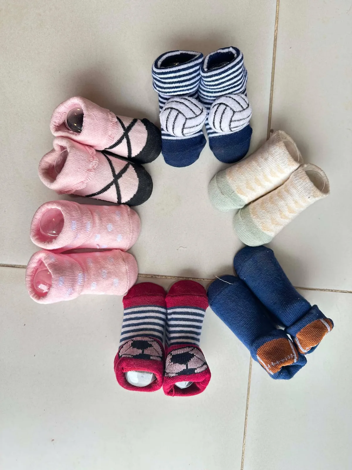 newborn fancy socks per pc